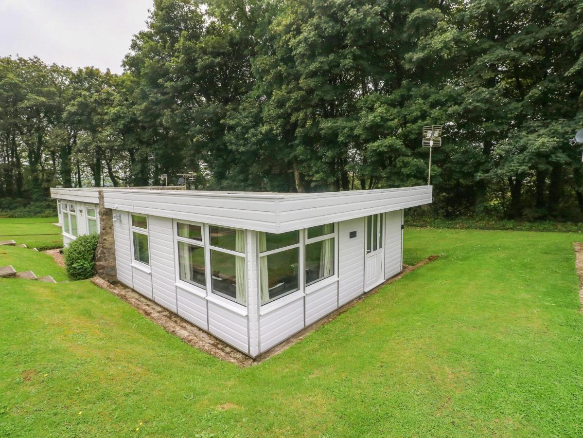 Saltwater Vila Haverfordwest Exterior foto