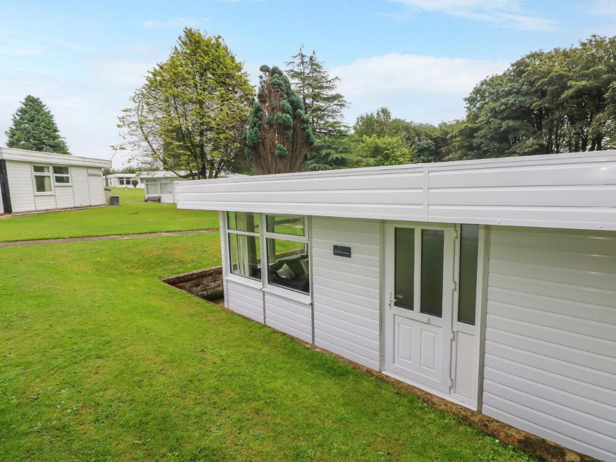 Saltwater Vila Haverfordwest Exterior foto