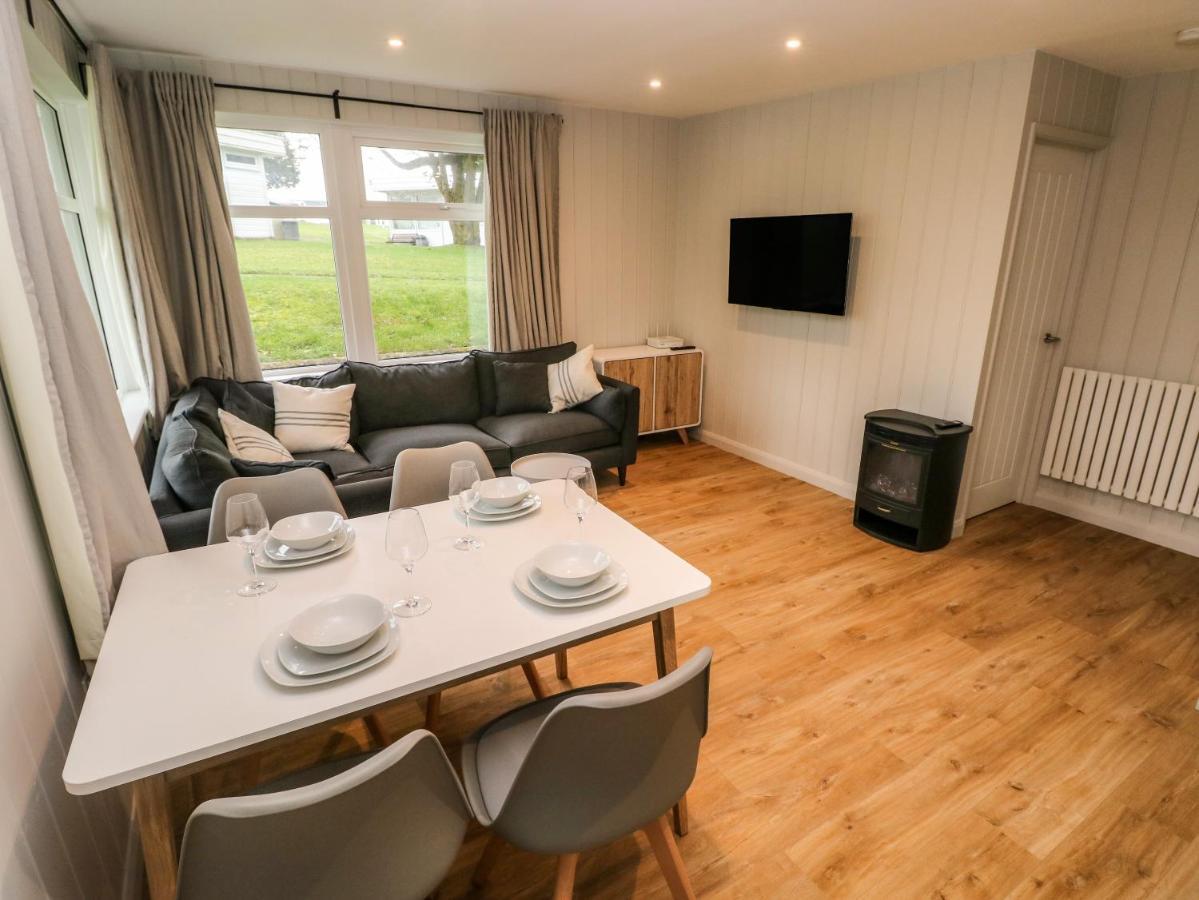 Saltwater Vila Haverfordwest Exterior foto